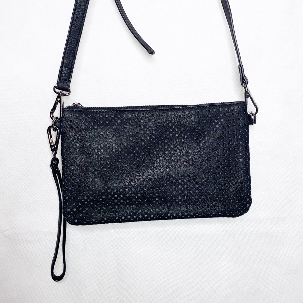 CHARMING CHARLIE Black Crossbody Bag - Picture 5 of 6